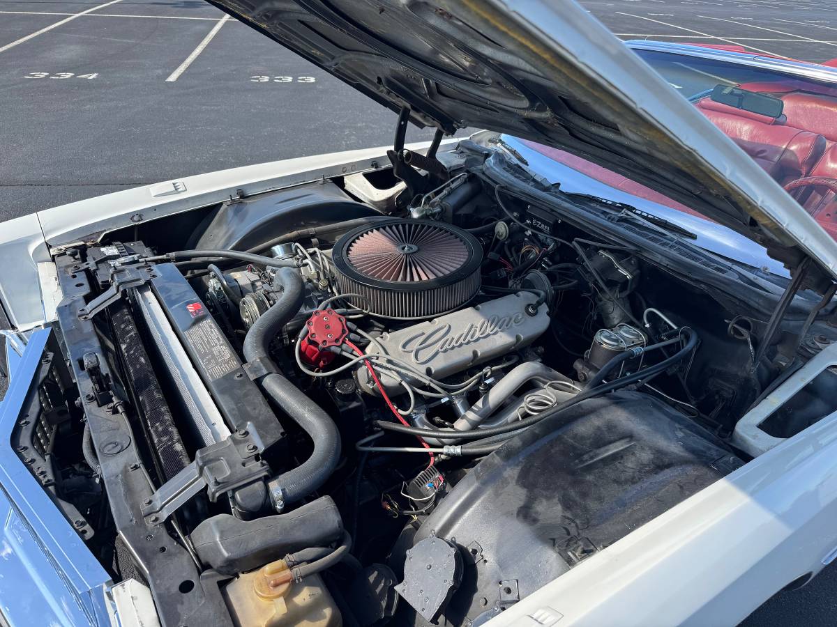 Cadillac-Eldorado-convertible-1976-white-5