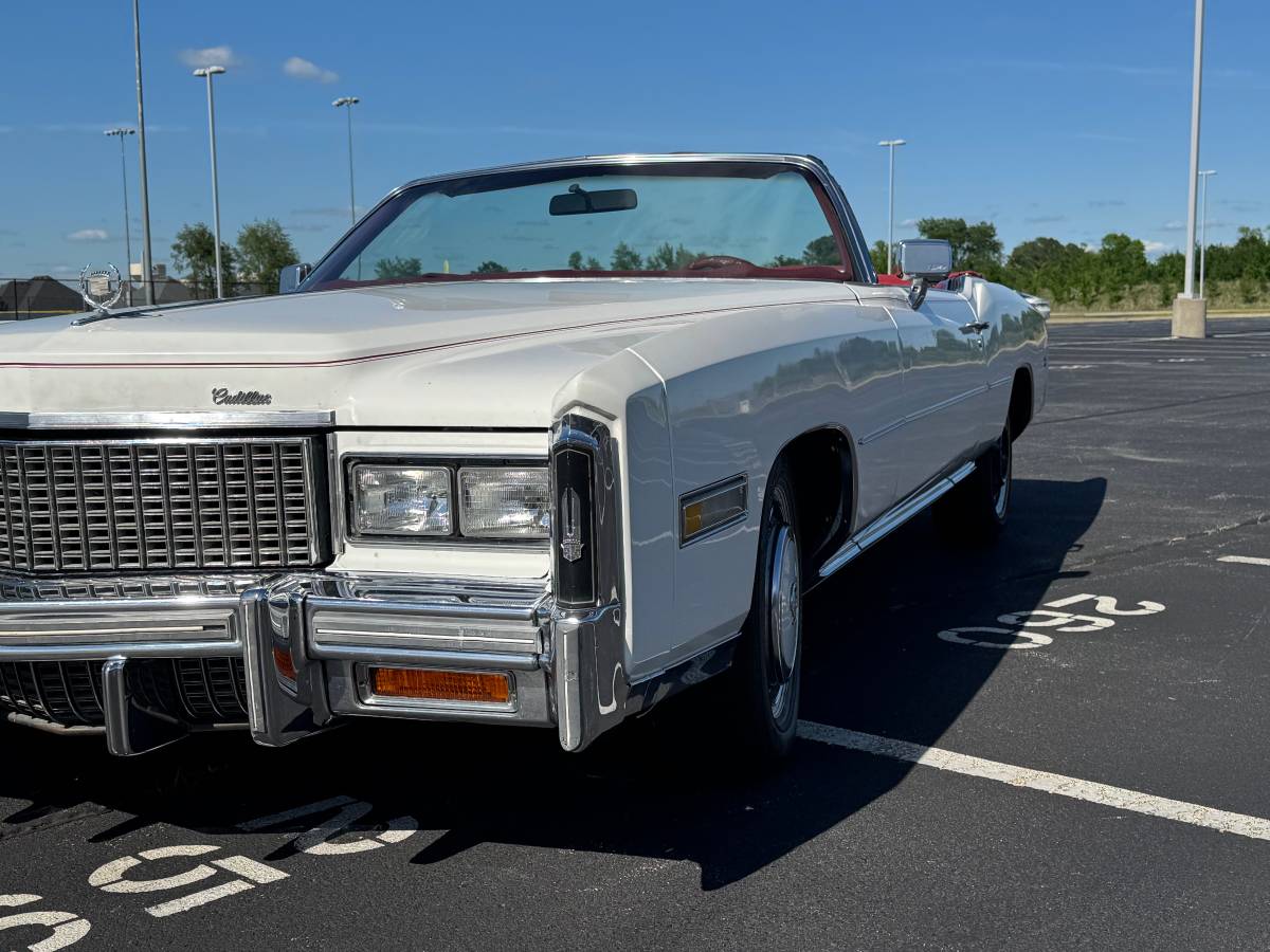 Cadillac-Eldorado-convertible-1976-white-9