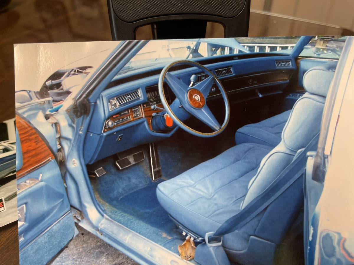 Cadillac Eldorado "biarrtiz"  1976 blue
