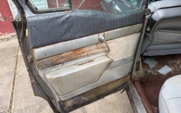 Cadillac-Fleetwood-1958-Sedan-13