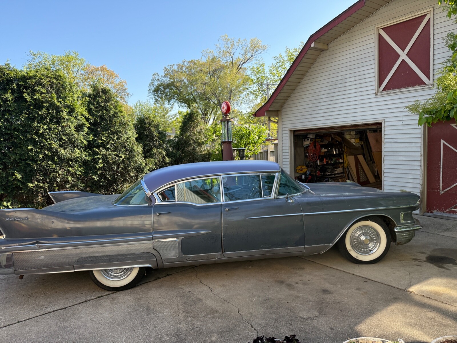 Cadillac-Fleetwood-1958-Sedan-5