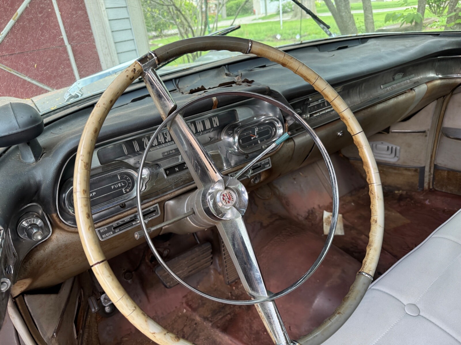 Cadillac-Fleetwood-1958-Sedan-9