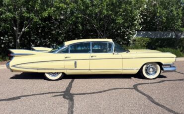 Cadillac-Fleetwood-1959-Sedan-1