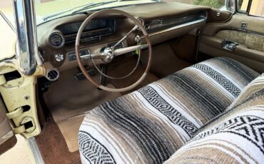 Cadillac-Fleetwood-1959-Sedan-10