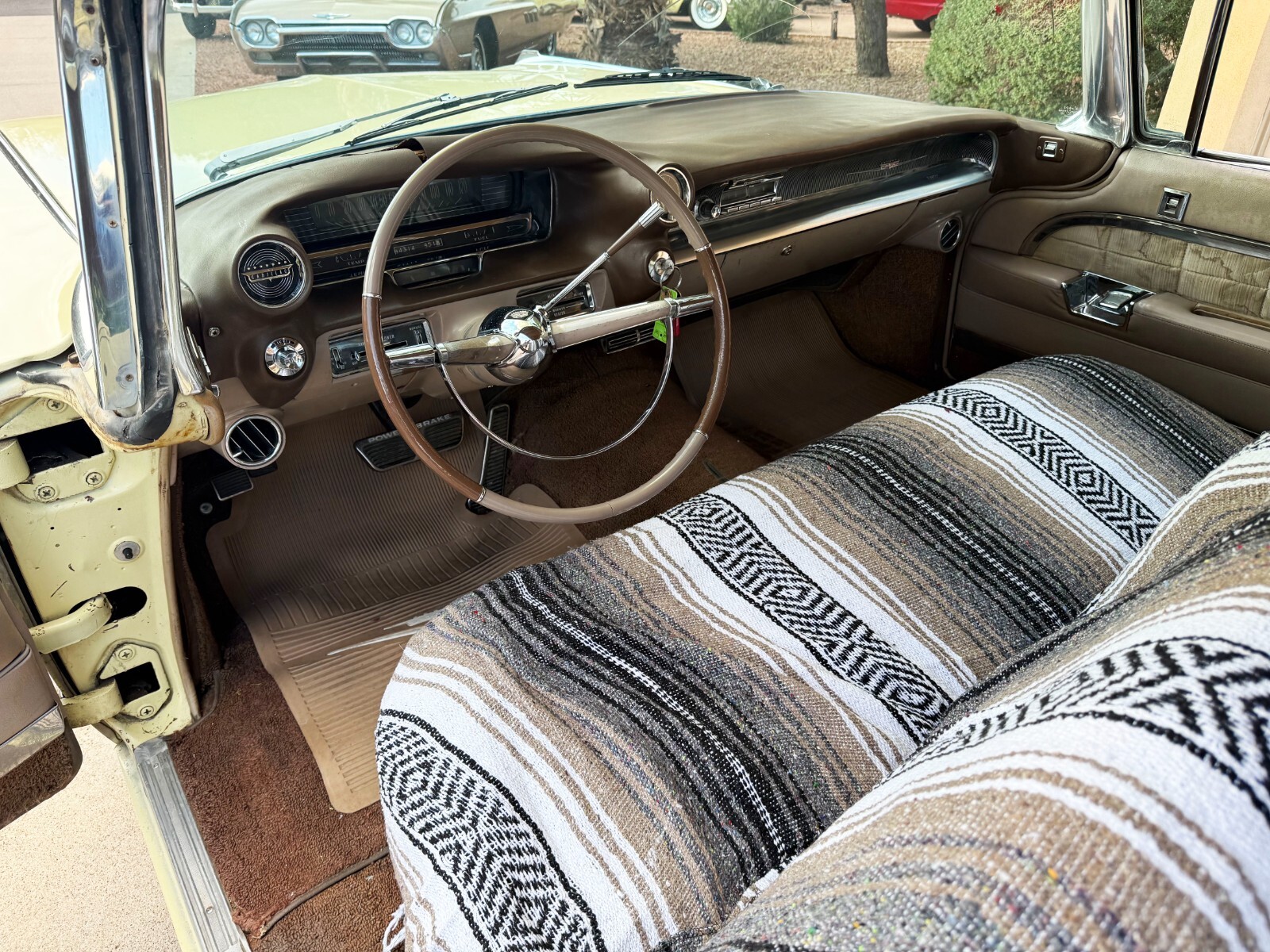 Cadillac-Fleetwood-1959-Sedan-10