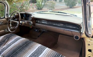 Cadillac-Fleetwood-1959-Sedan-11
