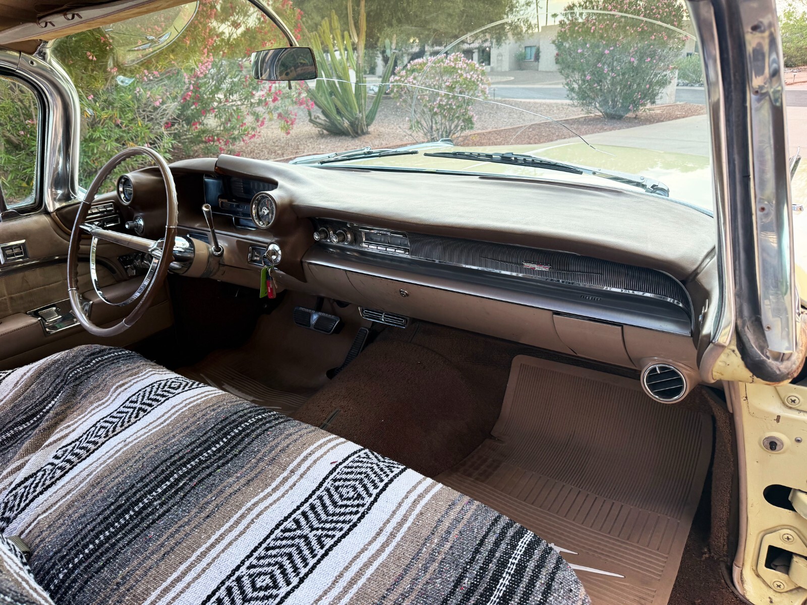 Cadillac-Fleetwood-1959-Sedan-11