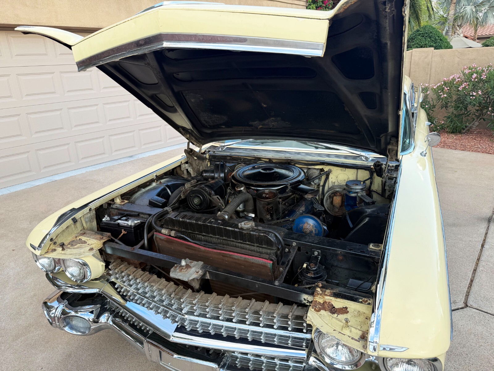 Cadillac-Fleetwood-1959-Sedan-13
