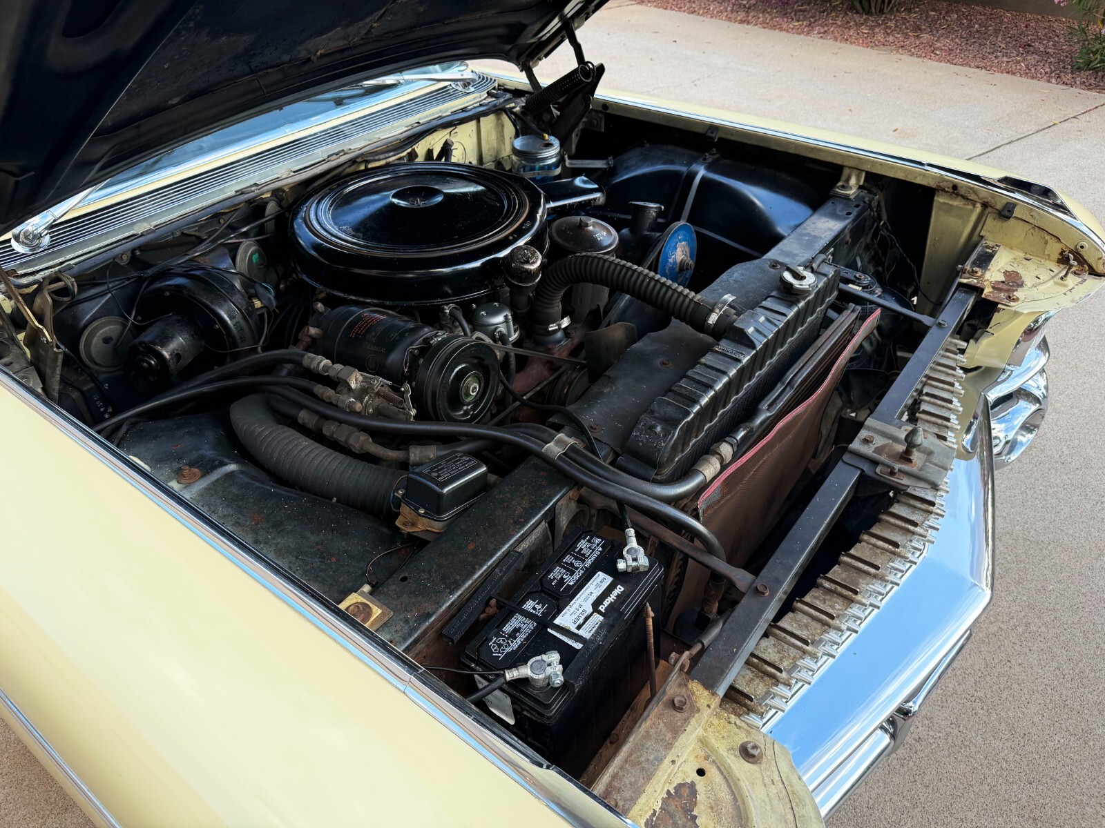 Cadillac-Fleetwood-1959-Sedan-14