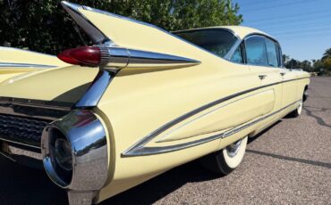 Cadillac-Fleetwood-1959-Sedan-6