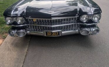 Cadillac-Fleetwood-1959-black-22