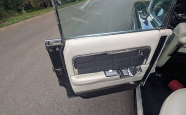 Cadillac-Fleetwood-1959-black-6