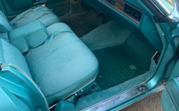 Cadillac-Fleetwood-1972-10