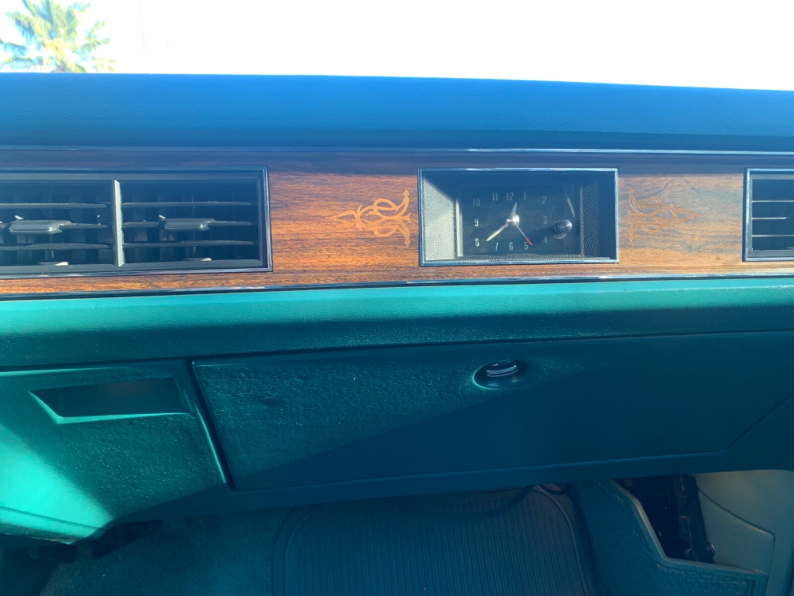 Cadillac-Fleetwood-1972-20