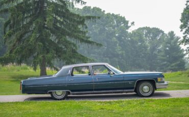 Cadillac-Fleetwood-1975-Sedan-6