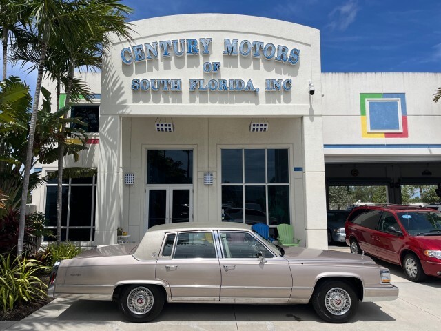 Cadillac-Fleetwood-1991-Sedan