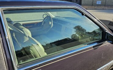 Cadillac-Fleetwood-1992-Coupe-15