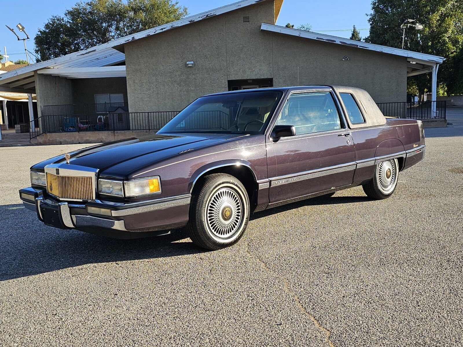 Cadillac-Fleetwood-1992-Coupe-20