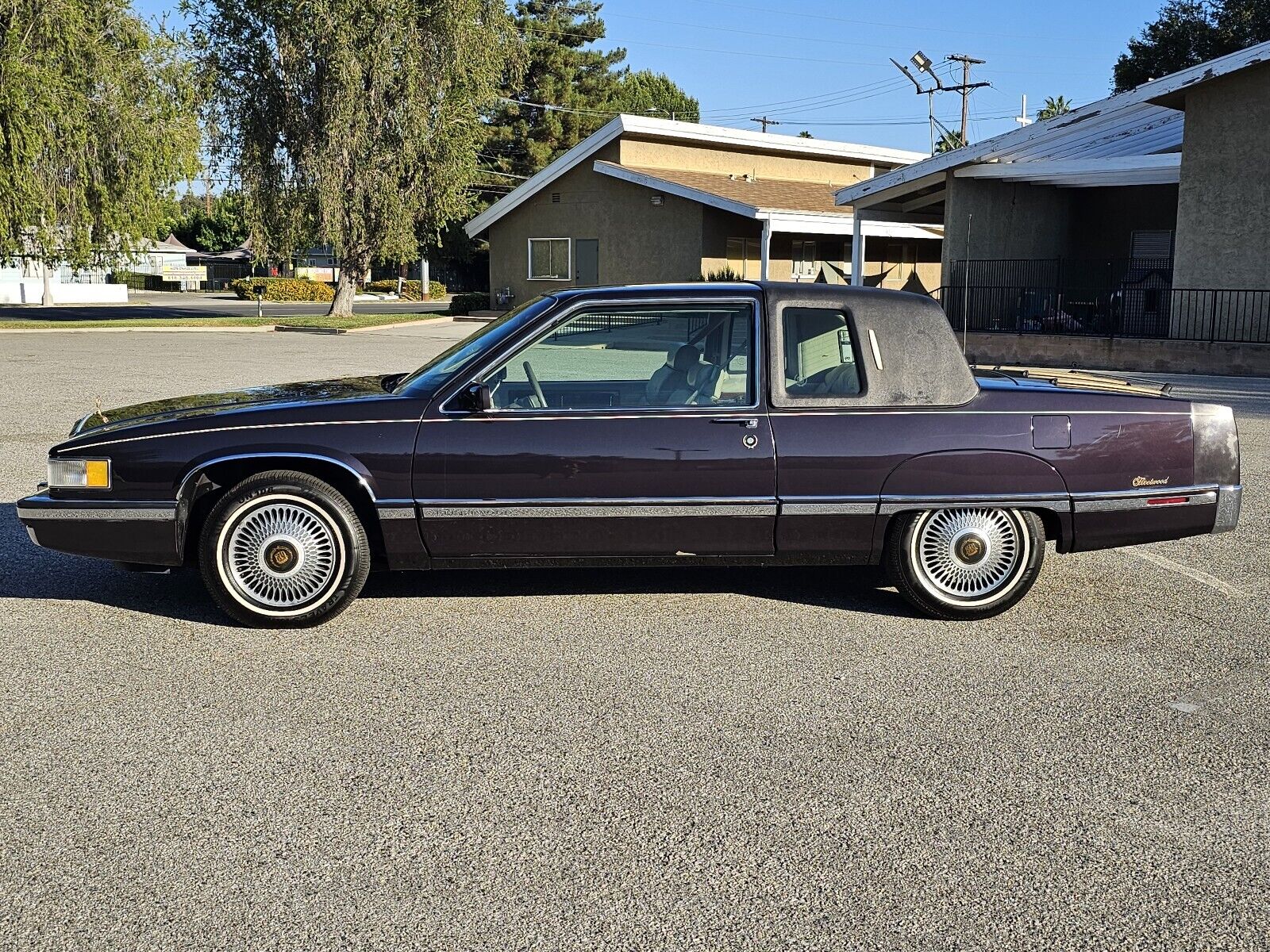 Cadillac-Fleetwood-1992-Coupe-21