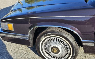 Cadillac-Fleetwood-1992-Coupe-29