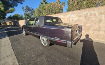 Cadillac-Fleetwood-1992-Coupe-3