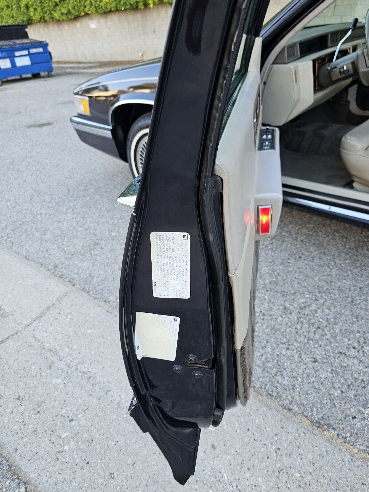 Cadillac-Fleetwood-1992-Coupe-35