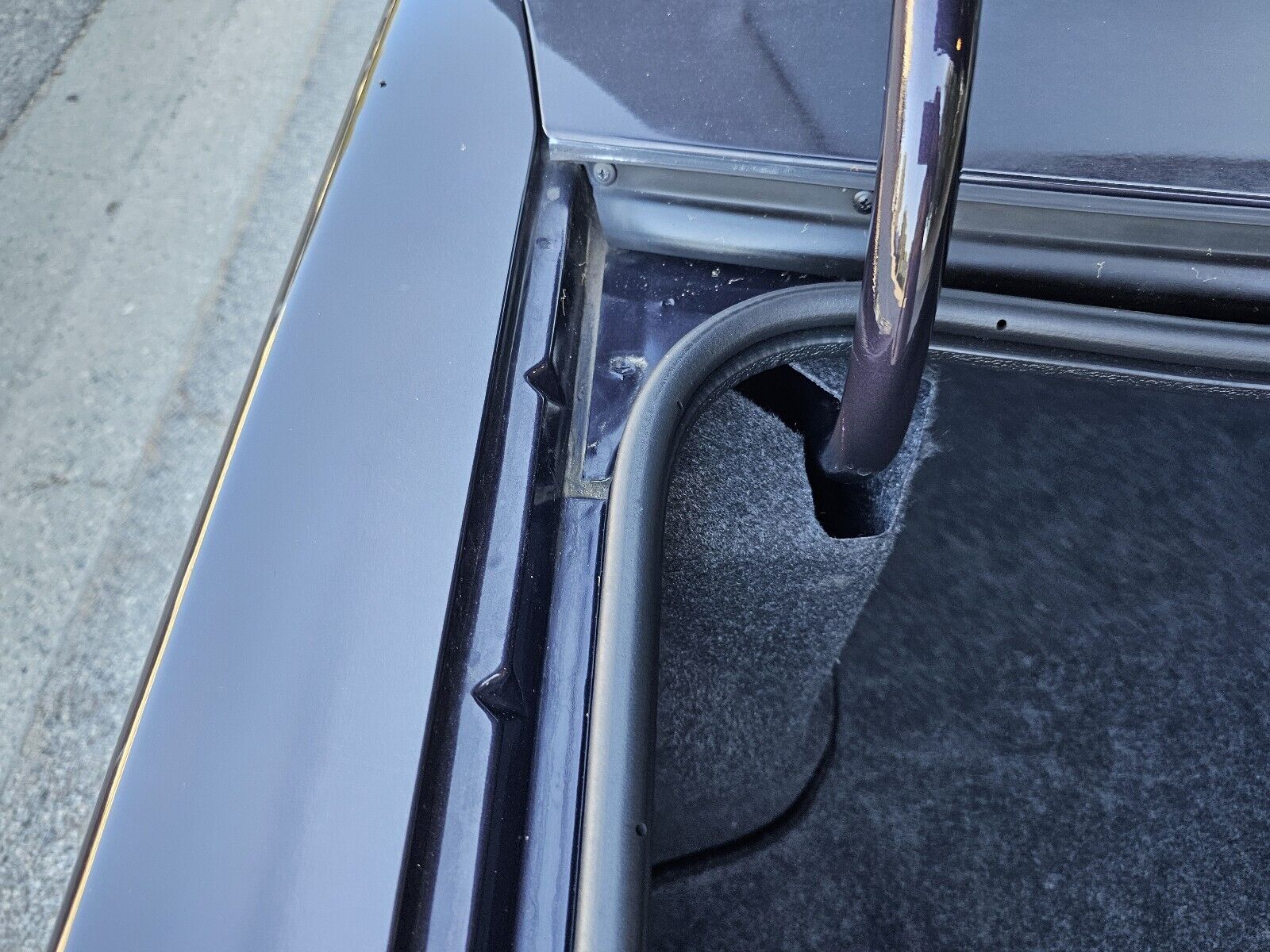 Cadillac-Fleetwood-1992-Coupe-38