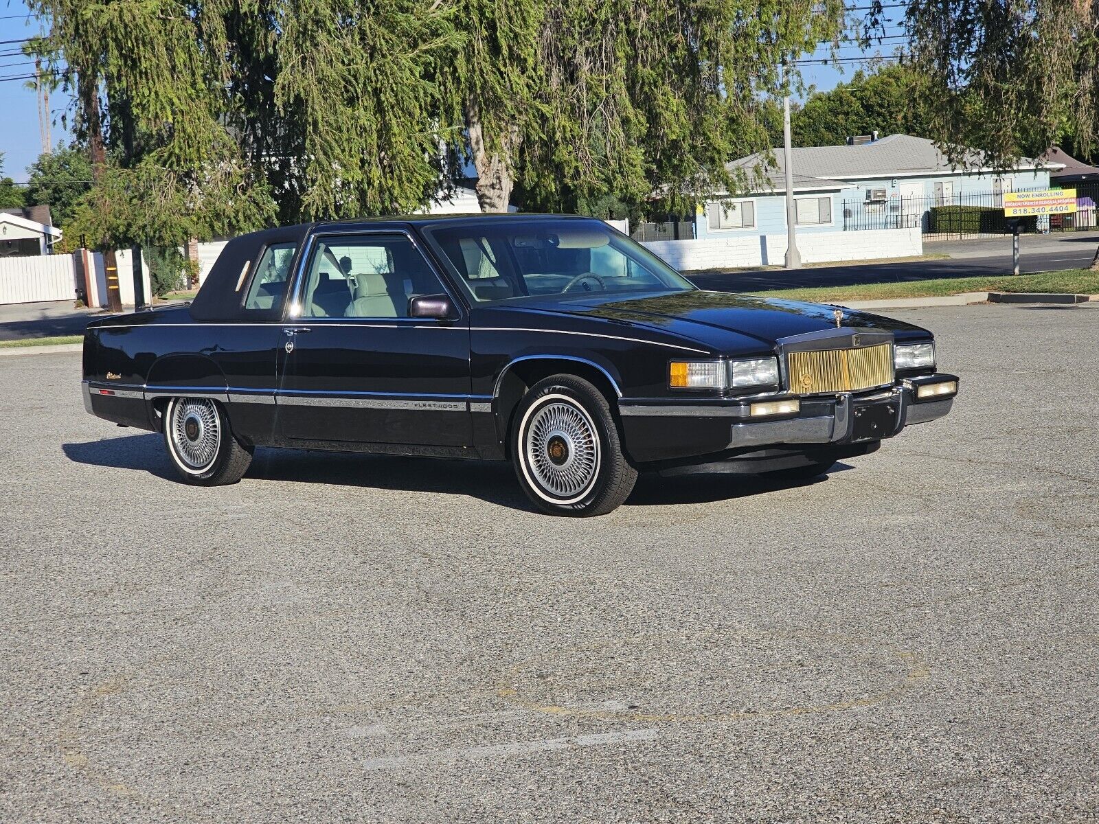 Cadillac-Fleetwood-1992-Coupe-4