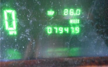 Cadillac-Fleetwood-1993-Sedan-30