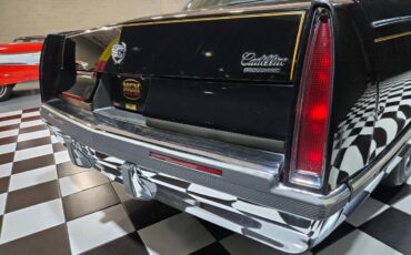 Cadillac-Fleetwood-1994-Sedan-3