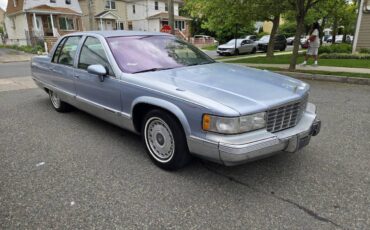 Cadillac-Fleetwood-1994-blue-1