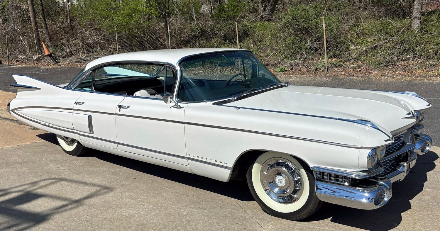 Cadillac-Fleetwood-60-Special-1959-Sedan