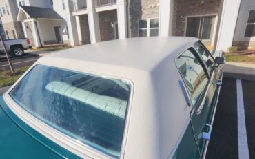Cadillac-Fleetwood-brougham-1976-1