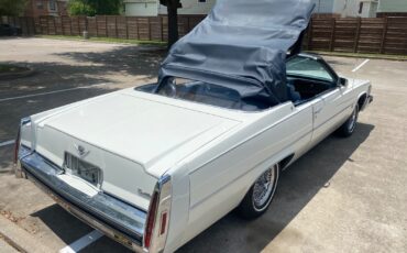 Cadillac-Paris-1978-Convertible-6