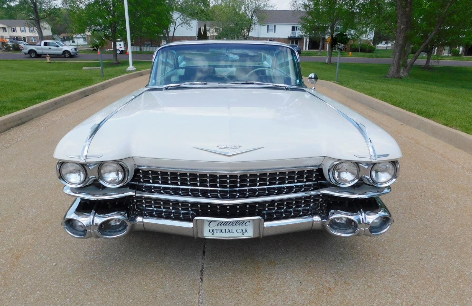 Cadillac-SERIES-62-1959-17