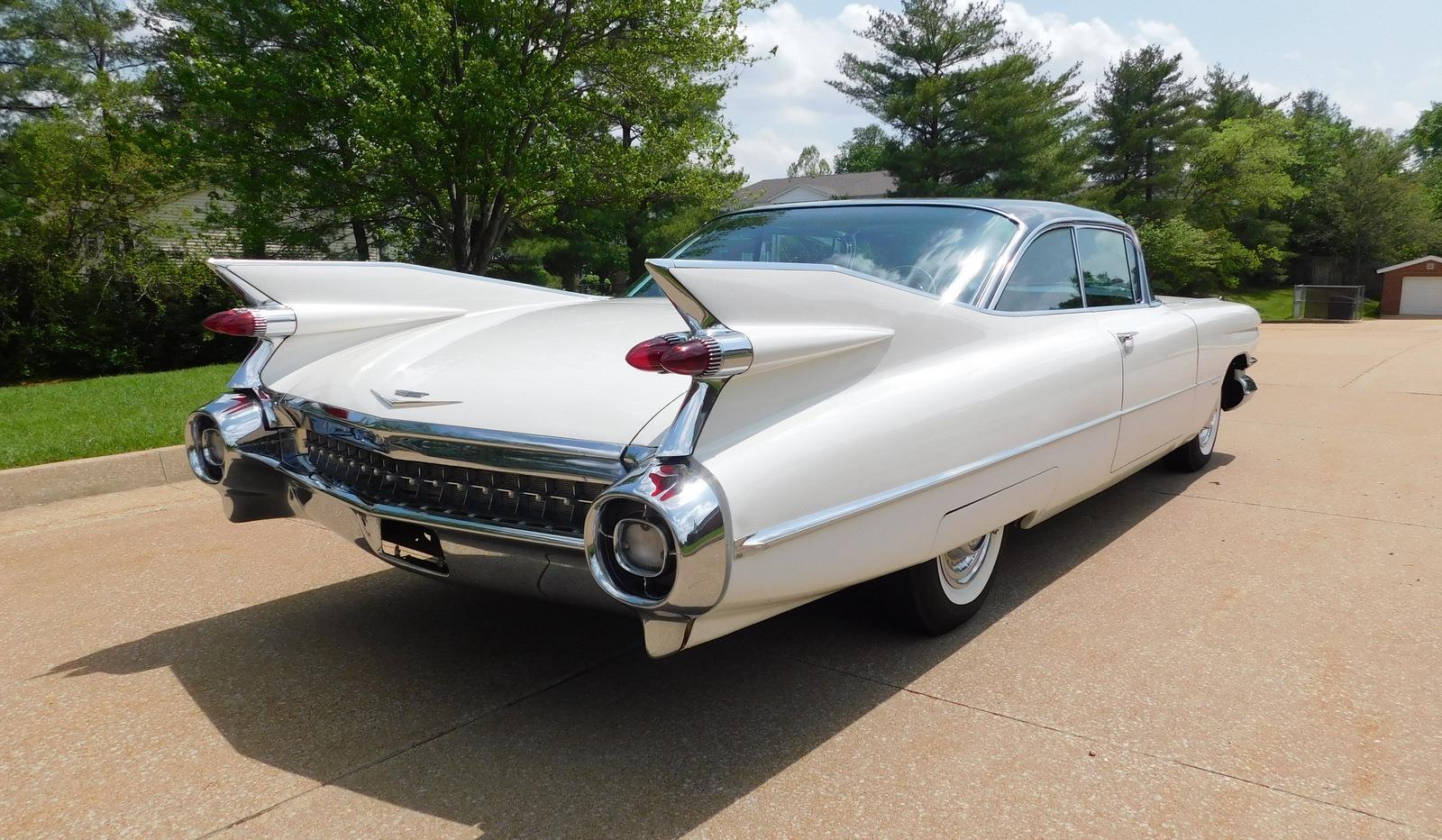 Cadillac-SERIES-62-1959-20