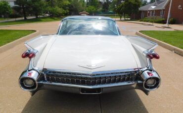 Cadillac-SERIES-62-1959-21