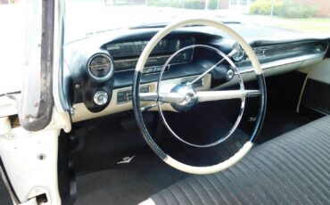 Cadillac-SERIES-62-1959-32