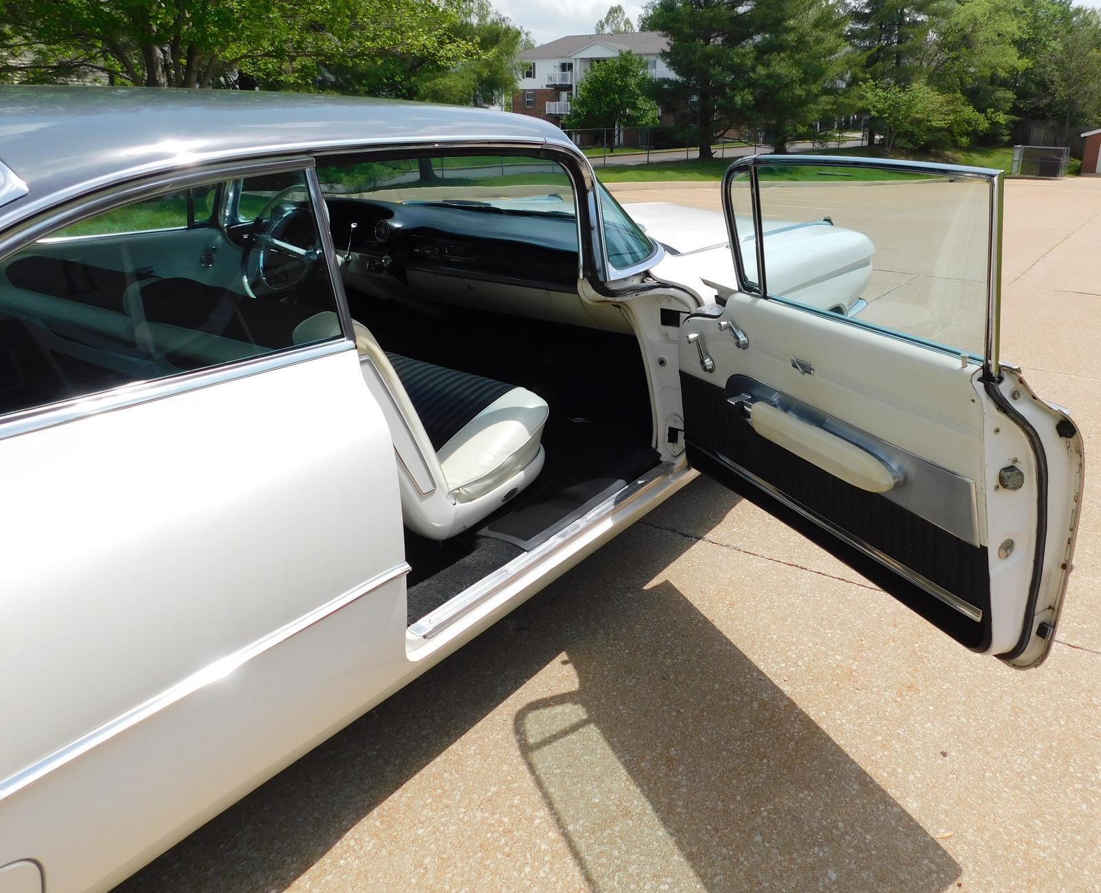 Cadillac-SERIES-62-1959-38