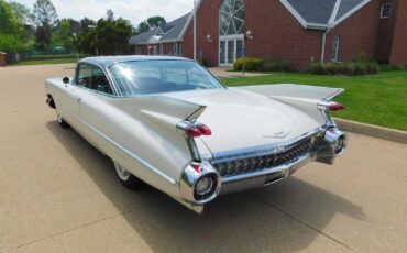 Cadillac-SERIES-62-1959-9