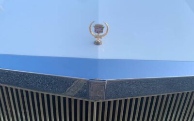 Cadillac Sedan deville  1988 white