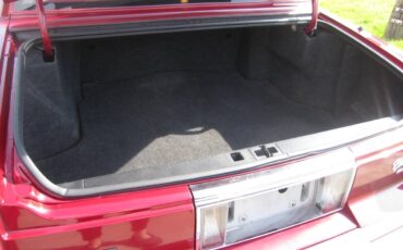 Cadillac-Sedan-deville-1993-red-4