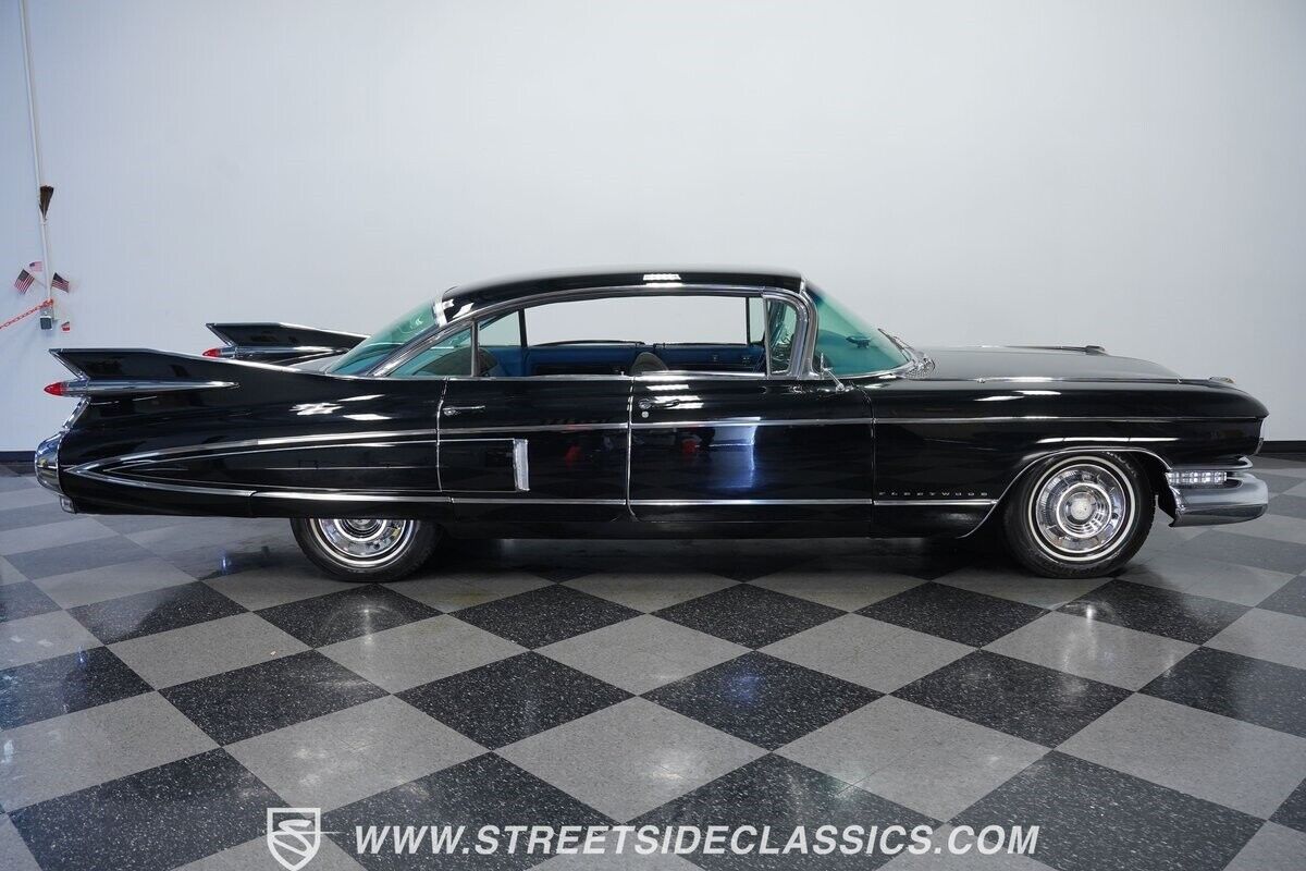 Cadillac-Series-60-1959-Coupe-12