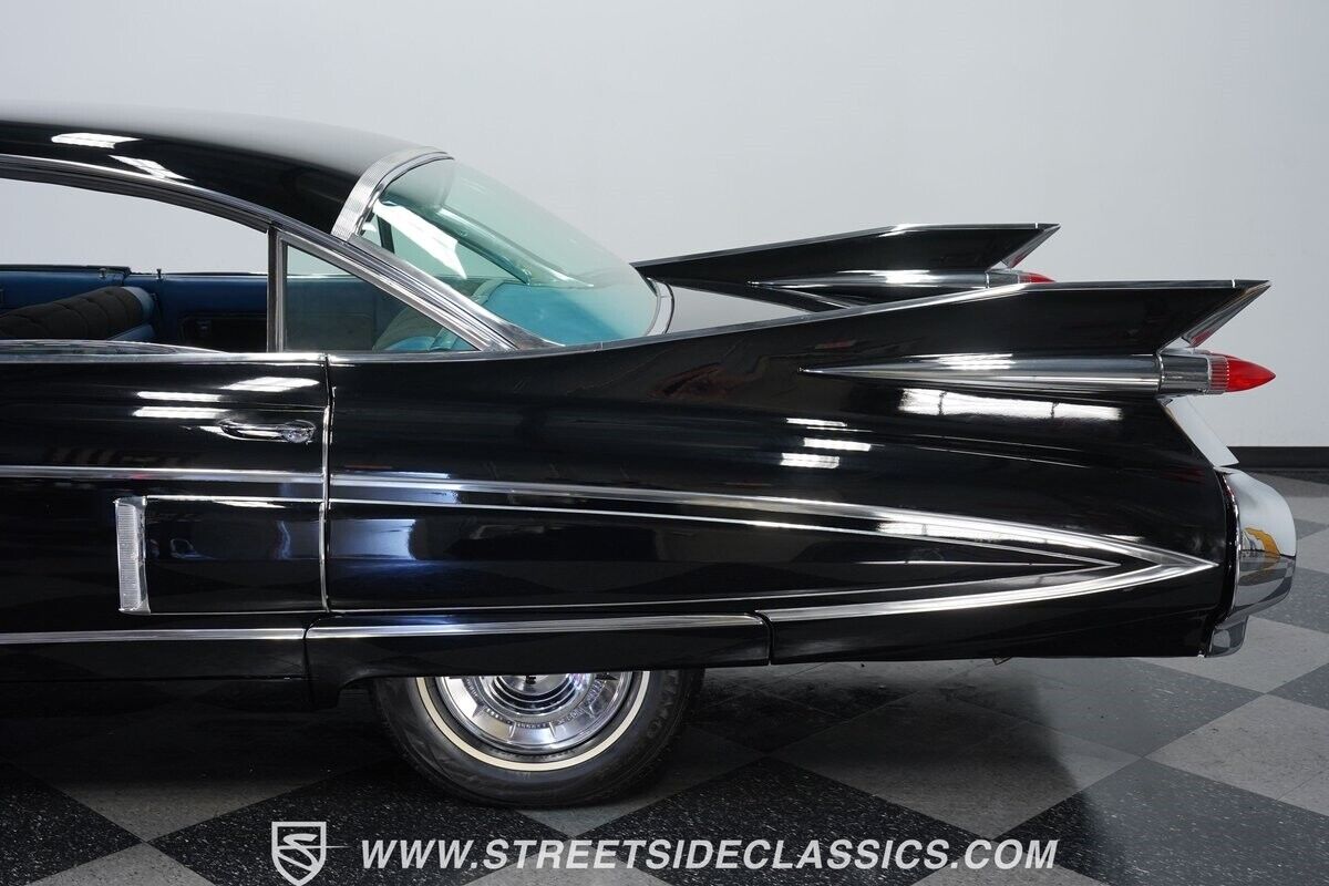 Cadillac-Series-60-1959-Coupe-22
