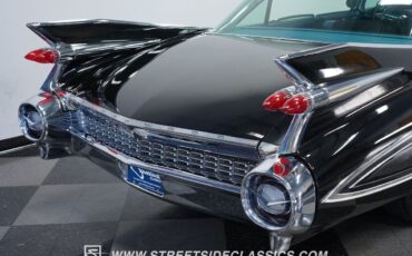 Cadillac-Series-60-1959-Coupe-25