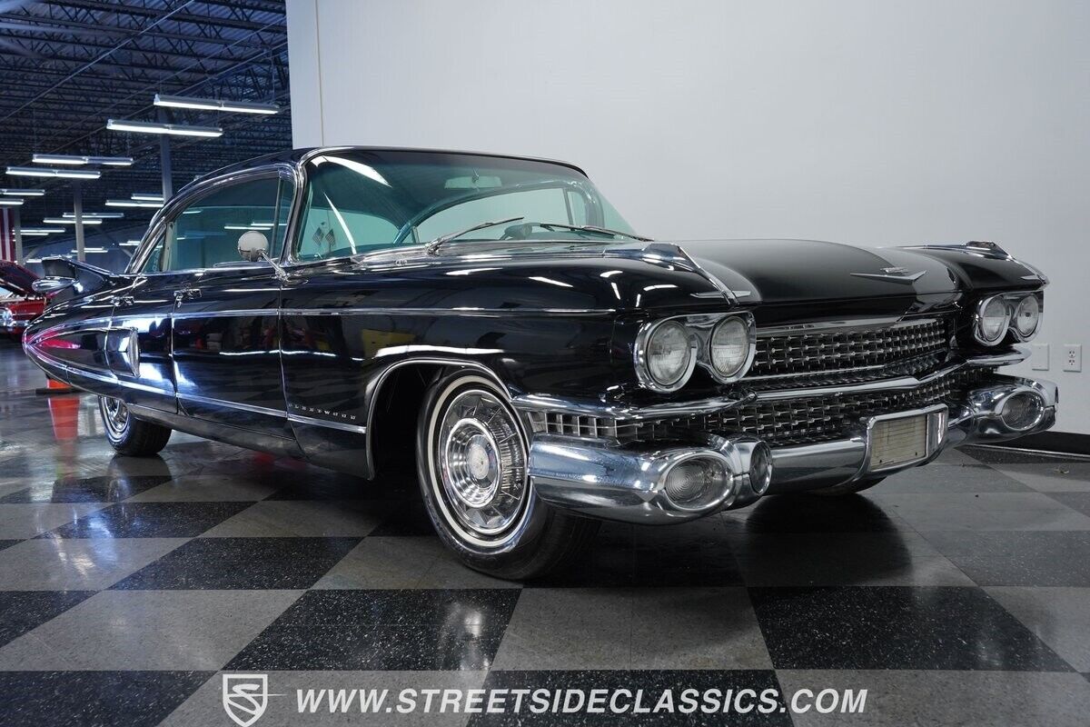 Cadillac-Series-60-1959-Coupe-29