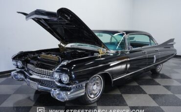 Cadillac-Series-60-1959-Coupe-30