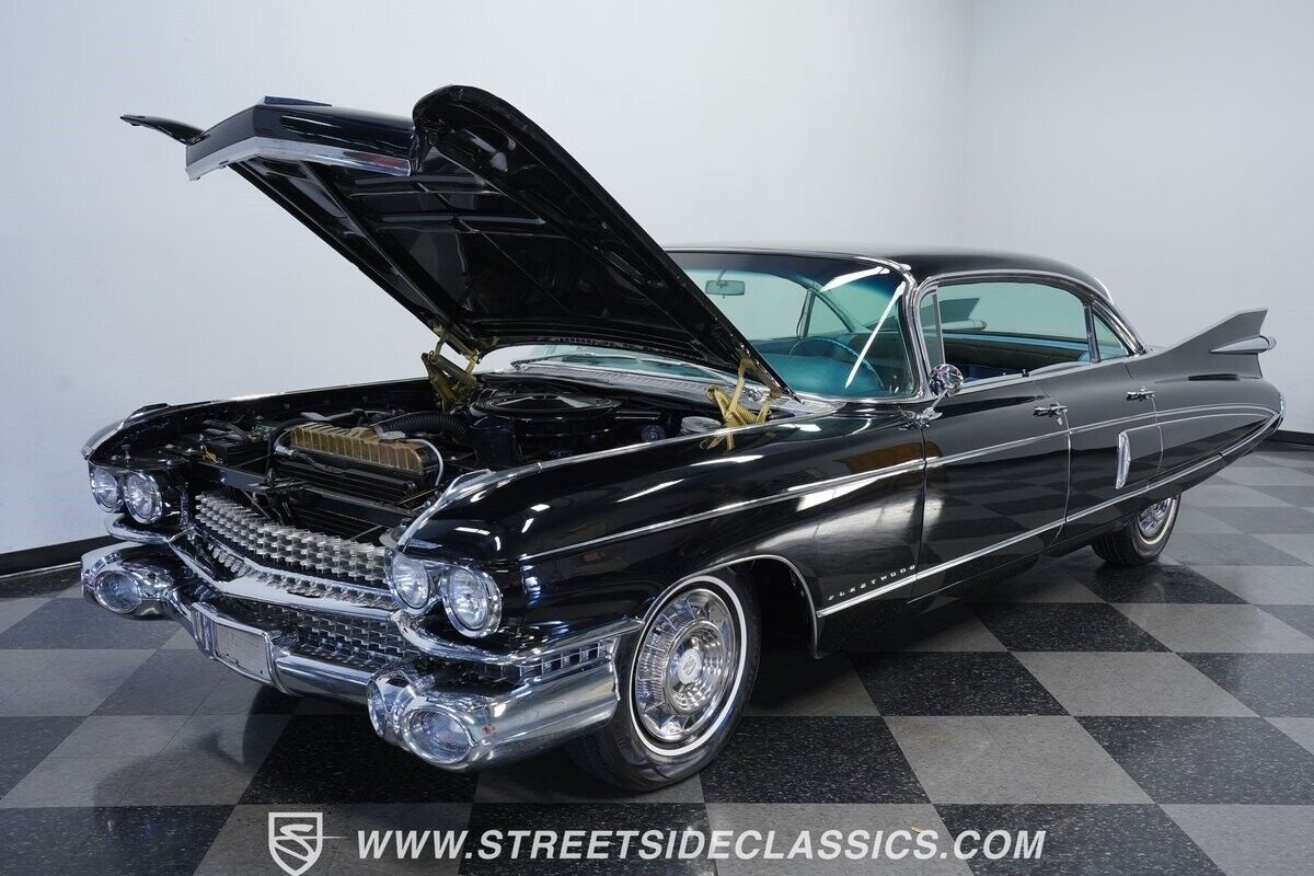 Cadillac-Series-60-1959-Coupe-30