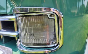 Cadillac-Series-61-1948-green-10