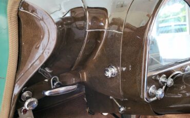 Cadillac-Series-61-1948-green-12